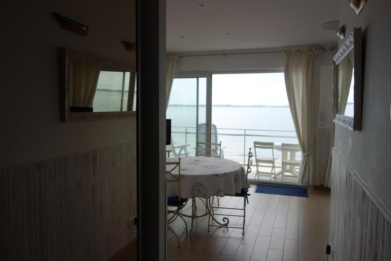 Appartement Arcachon Perreire Premiere Ligne Les Pieds Dans L Eau Vue Magnifique Sur Le Bassin Exterior foto